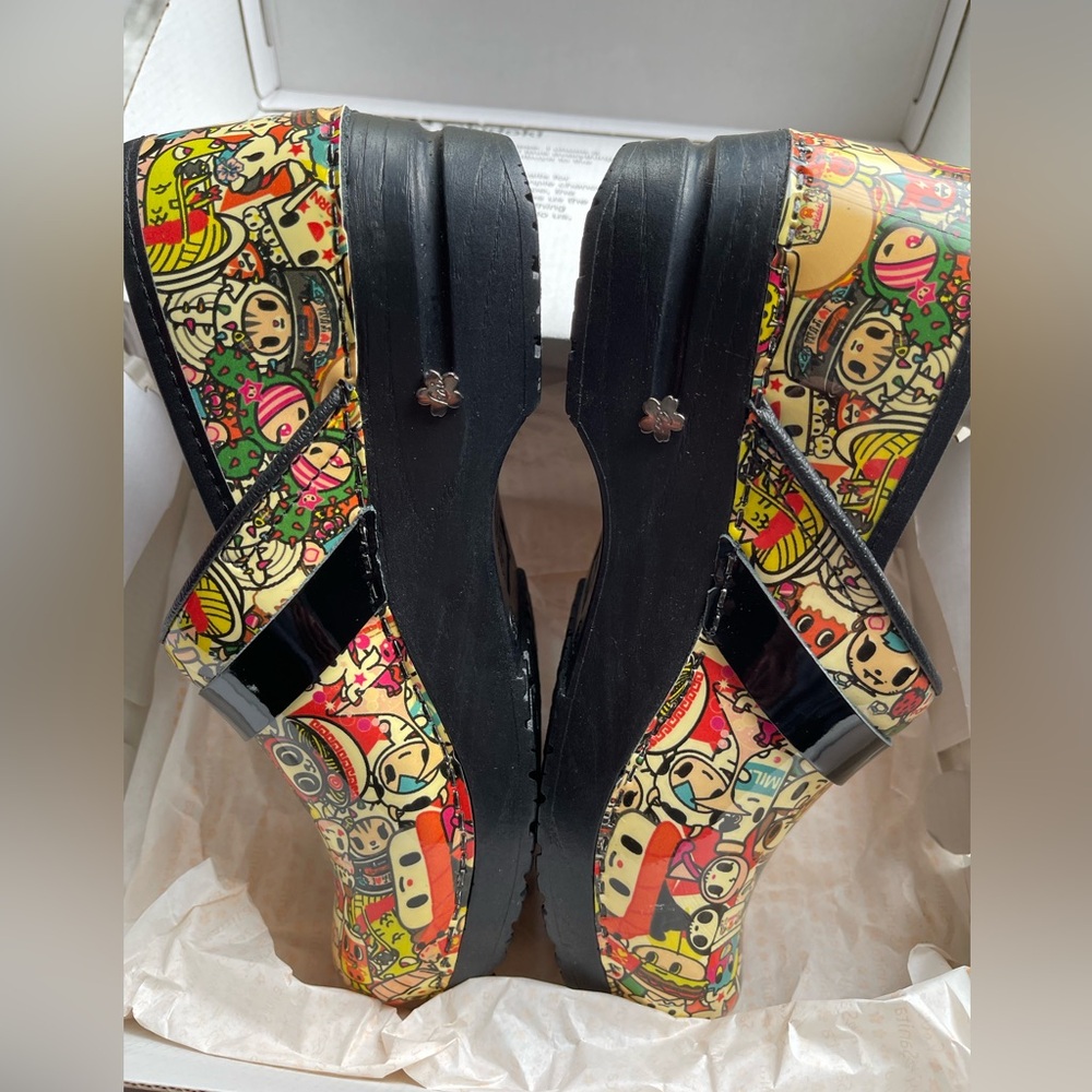 Sanita Kaeleigh Tokidoki Patent Nursing Clogs - Picture 8 of 11